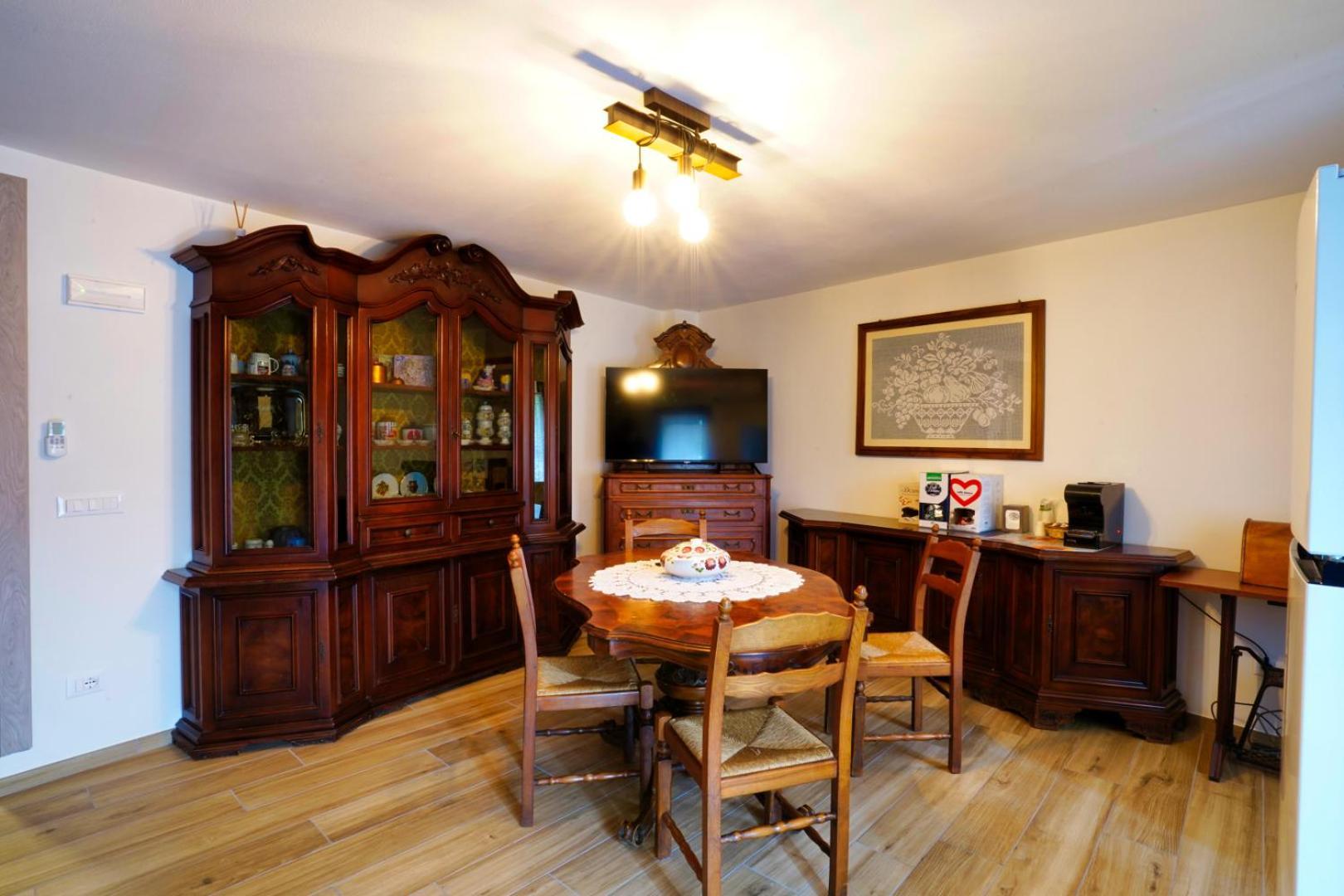 Ca Mandarein Bed & Breakfast Quattro Castella Exterior photo