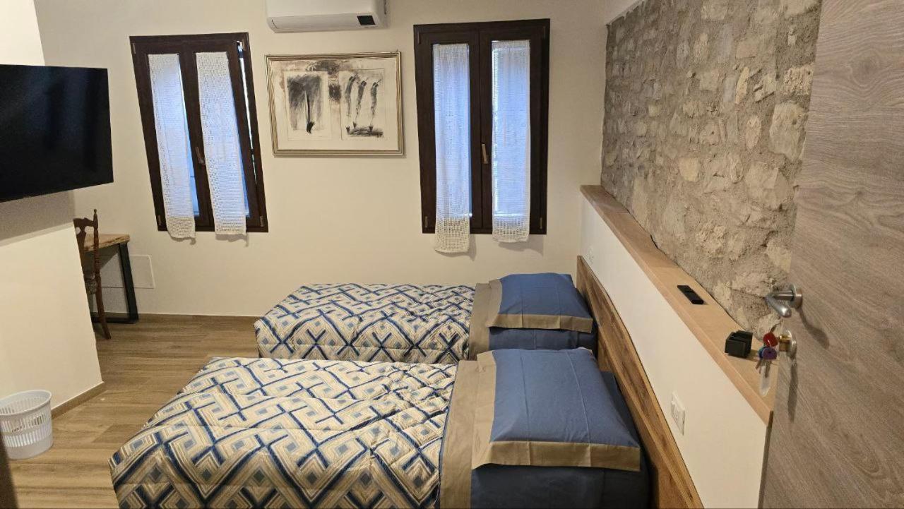 Ca Mandarein Bed & Breakfast Quattro Castella Exterior photo
