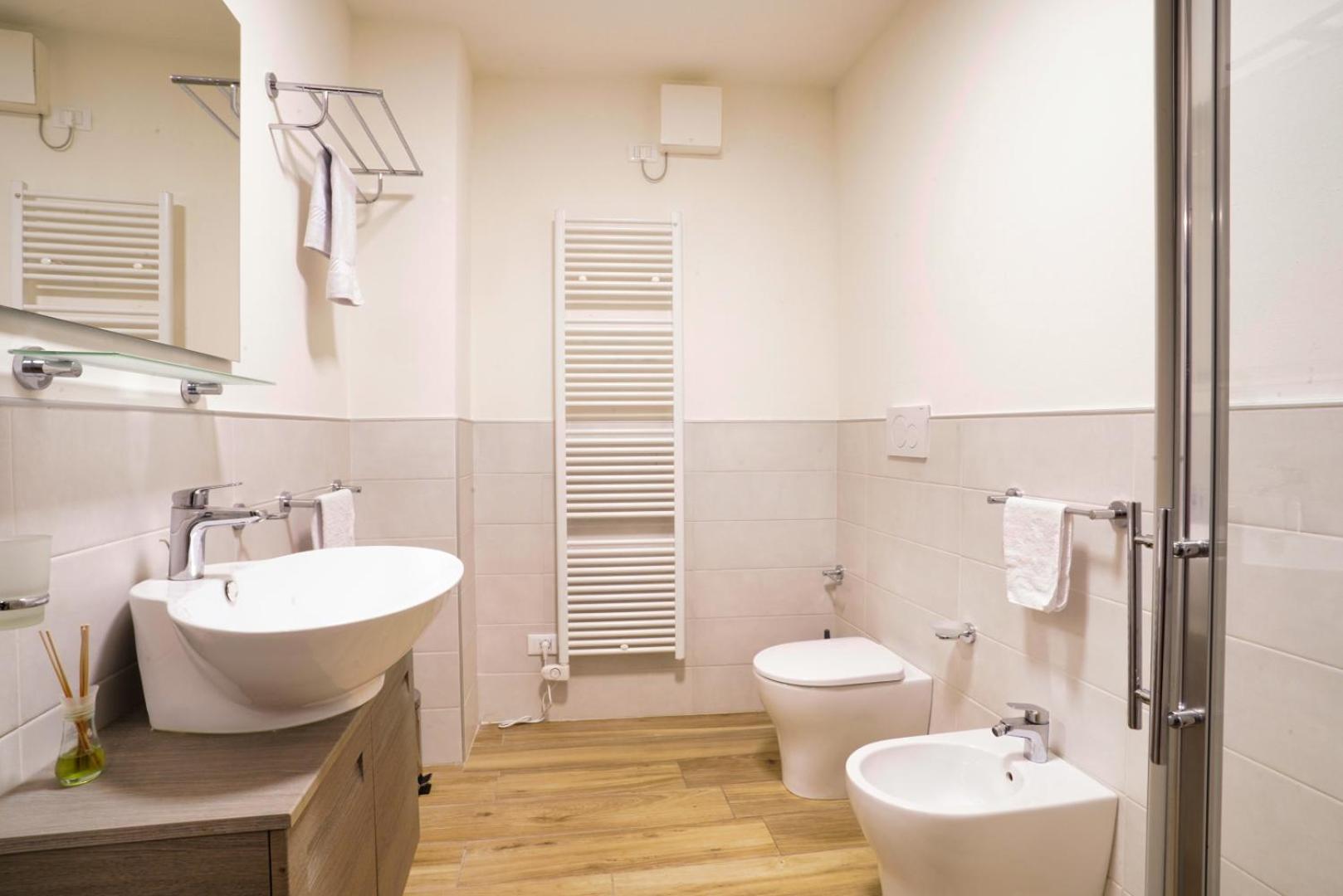 Ca Mandarein Bed & Breakfast Quattro Castella Exterior photo